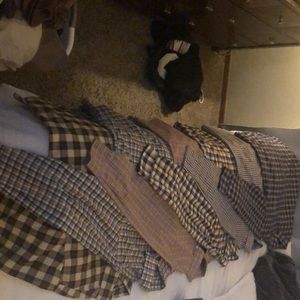 Whole Lot - 8 Jos a Bank Size M Button Ups